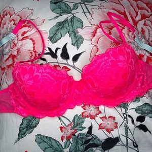 PINK bra